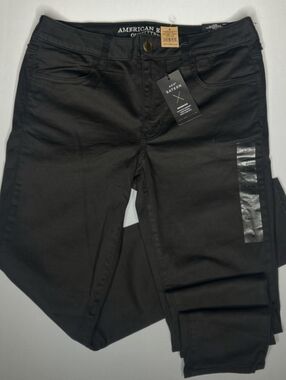 American Eagle Outfitters Black Women’s Sateen Jeggings
